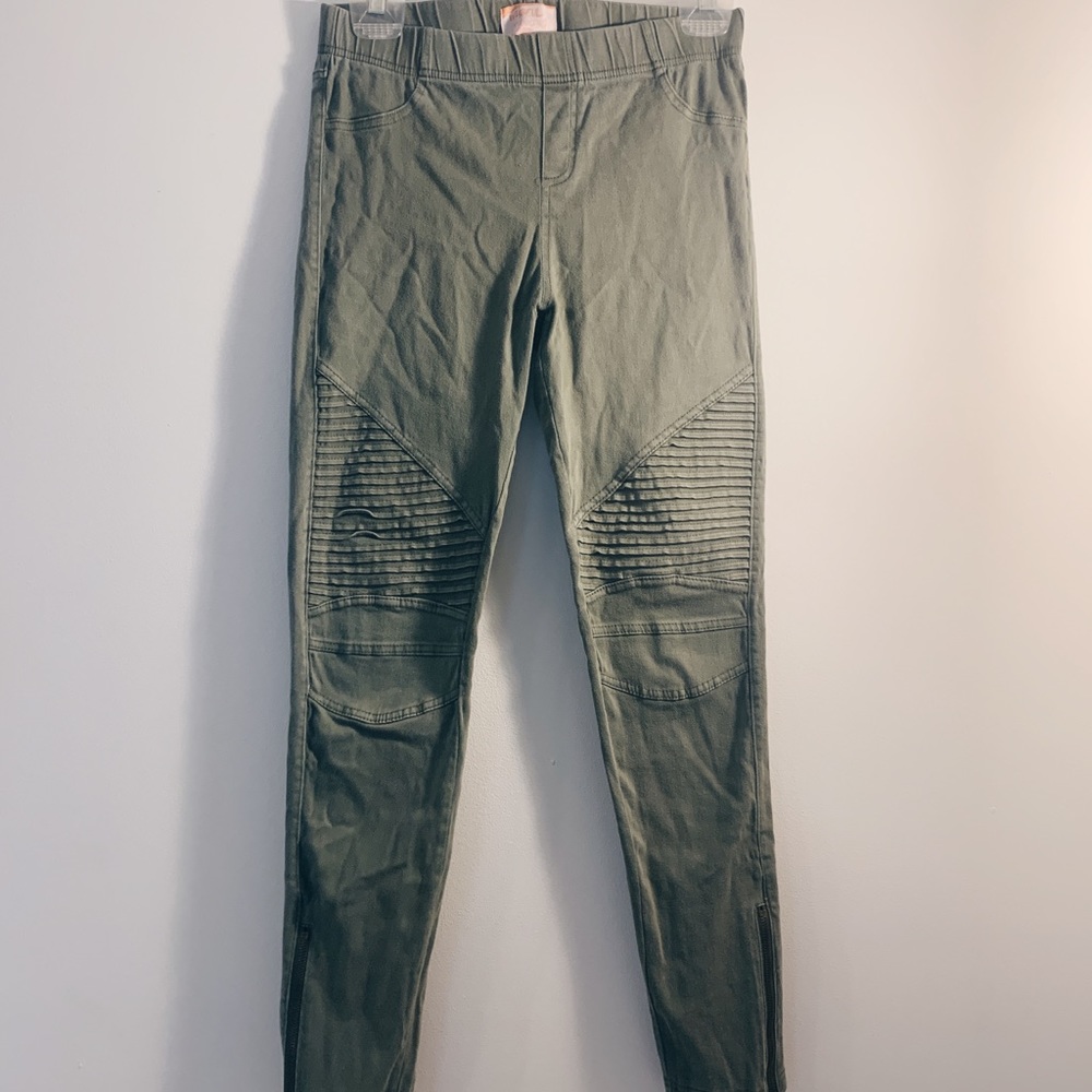 Army Green Pants Size S